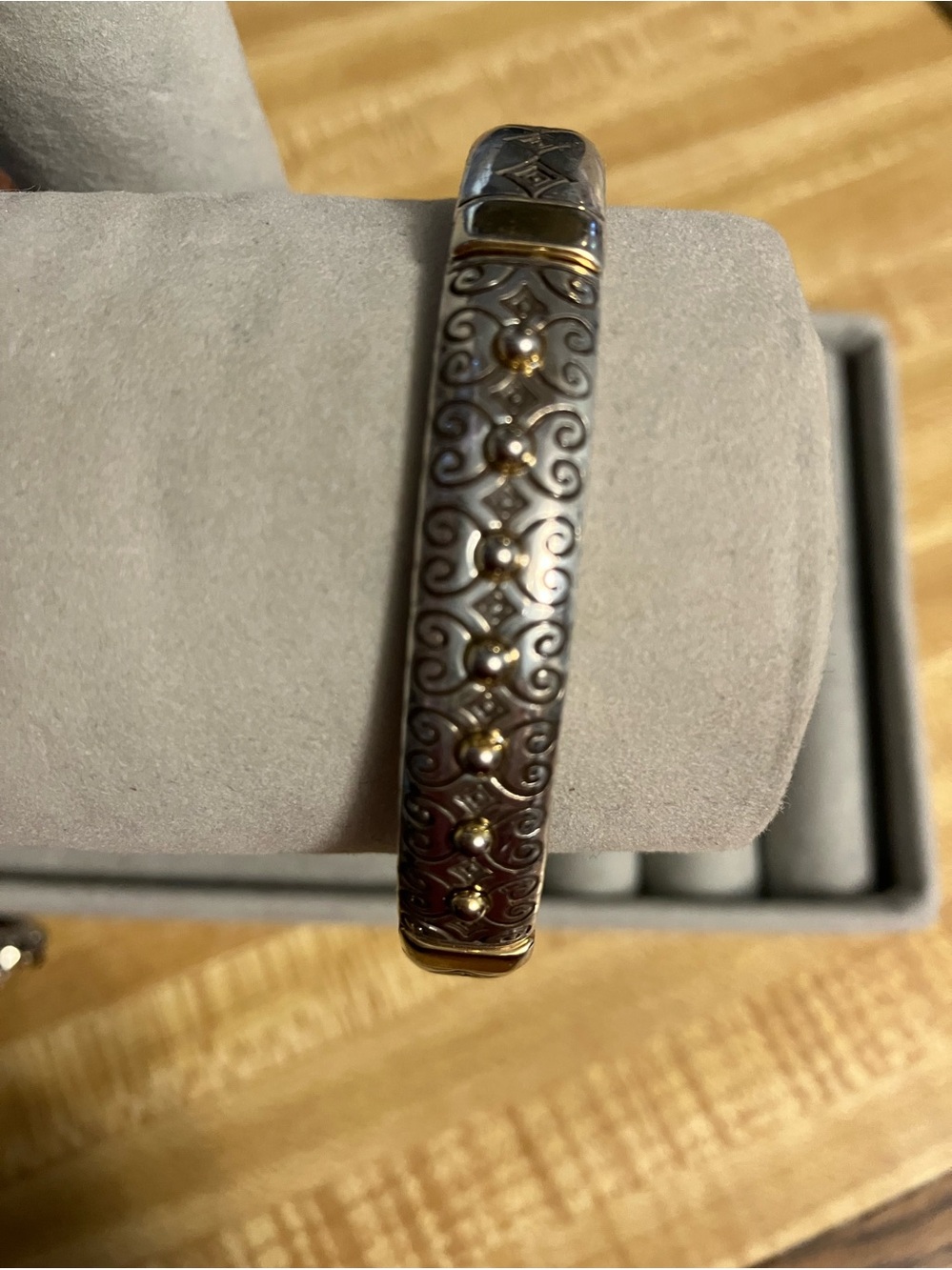 🌸Brighton Silver and Gold Decorative Bangle Bracelet